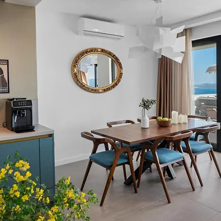 Villa Seaview Aria: Spectacular 3-bedroom Retreat Lokva Rogoznica