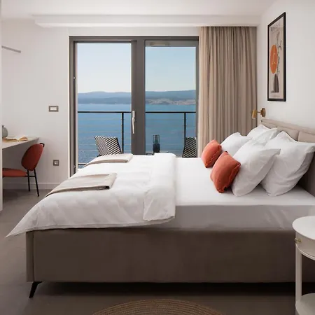 Seaview Aria: Spectacular 3-bedroom Retreat * Lokva Rogoznica